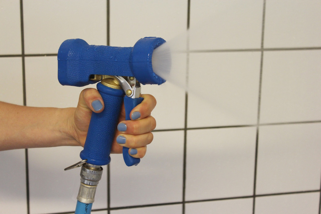 Pistole vodní rozprašovací